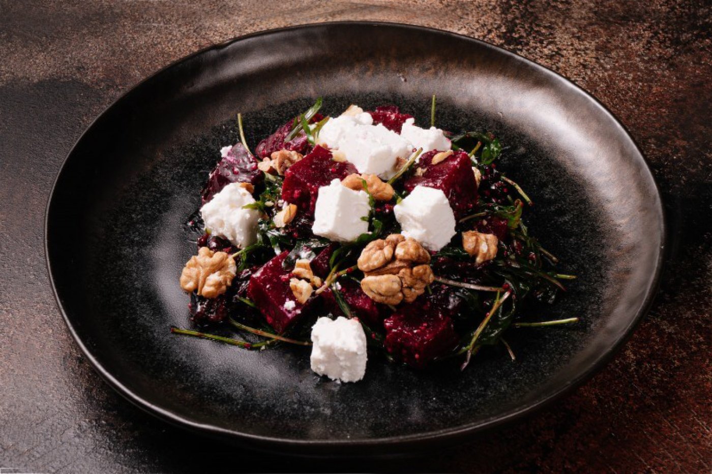 Салат со свеклой и сыром Фета, 250 гр.