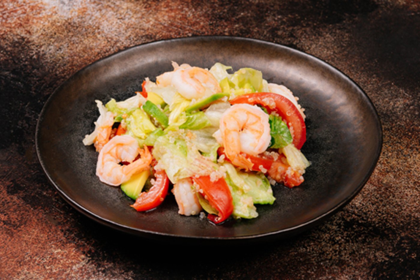 Салат с авокадо и креветками, 250 гр.